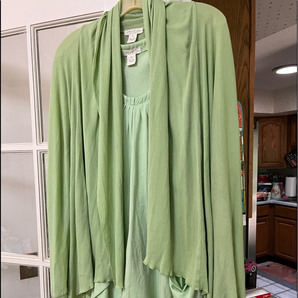 Mod-o-doc sleeveless twinset medium